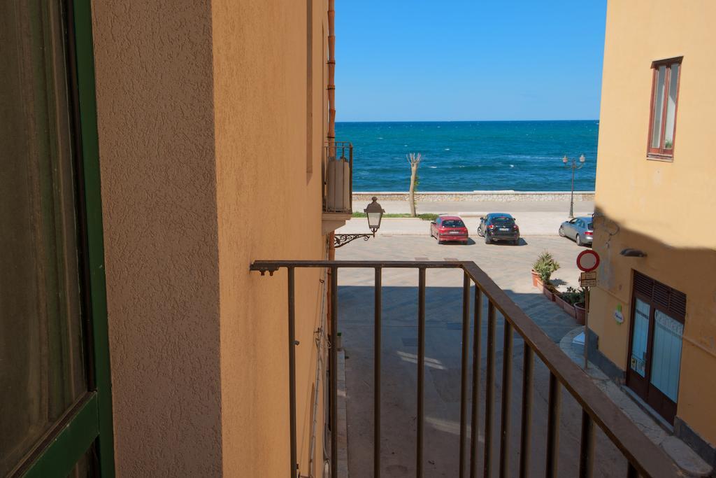 Campo Appartamenti Trapani Bilik gambar